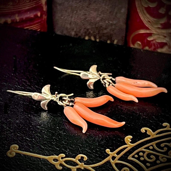 Victorian 14k gold and coral point earrings, fleur de lis, Cornicello, with triple point drops rare View 2
