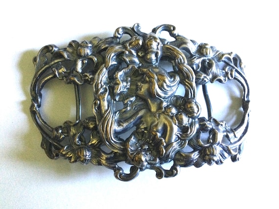 Art Nouveau Victorian women’s belt buckle, with w… - image 1