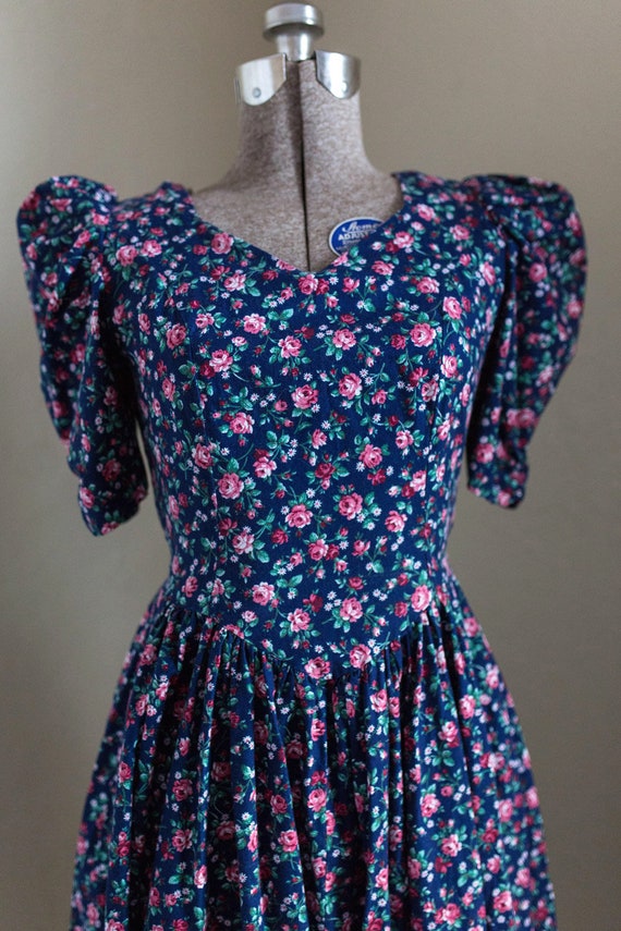 BEAUTIFUL 1980s floral rose open back cotton summ… - image 2