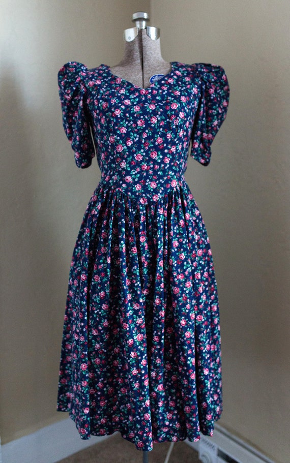 BEAUTIFUL 1980s floral rose open back cotton summ… - image 1