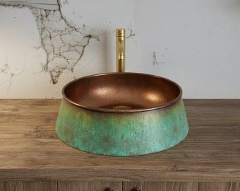 モロッコ風洗面台、槌目銅製シンク、素朴なグリーンの緑青のバスルームシンク、酸化処理されたベッセルシンク、Boheimainホームデコレーション