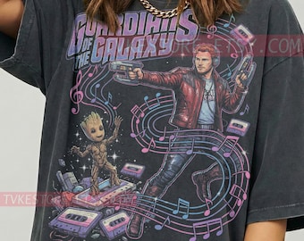 Maglietta Guardiani della Galassia Comfort Colors®, magliette Star Lord, maglione Baby Groot, canotta Space Music, supereroe fantascientifico retrò anni '80