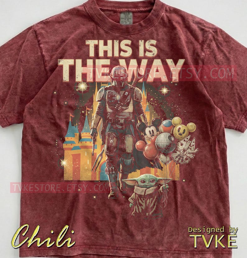Esta es la camiseta Comfort Colors® de This Is The Way, camisetas Mndlrian, suéter Grogu Baby Yoda, camiseta sin mangas Bounty Hunter, guerrero espacial de ciencia ficción retro imagen 3
