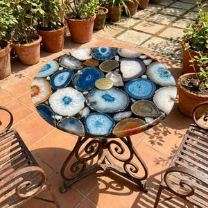 Mixed Agate Round Table — Natural Gemstone Slice Tabletop
