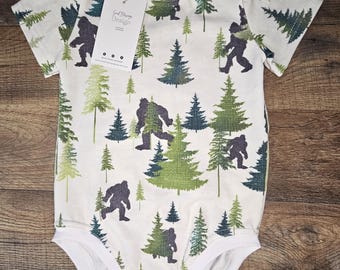 Bigfoot Baby Bodysuit | Short Sleeve, Sasquatch Baby Outfit | Unique Gift for Baby Shower or Newborn | Handmade bodysuit | one-piece outfit