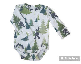 Bigfoot Baby Bodysuit | Cute & Funny Sasquatch Baby Outfit | Unique Gift for Baby Shower or Newborn | Handmade bodysuit | one-piece outfit