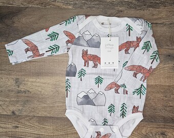 Romper voor baby's met vossenprint, lange mouw, babykleding voor buiten, handgemaakte romper, romper uit één stuk voor baby, baby-outfit vos en bomen