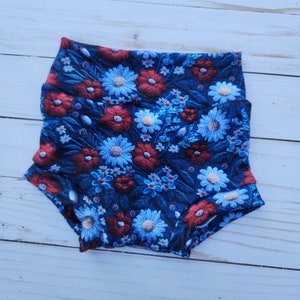 Bummies for baby, baby bummies, fourth of july, embroidery print bummies, shorts for baby, shorts for toddler, baby shorts