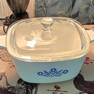 Rare 1958-1959 Vintage Corning Pyroceram Blue Cornflower 1.5 QT Casserole Dish, Embossed 1st Generation Backstamp B-6, Corningware cookware
