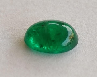 Emerald Green Cabochon Oval, 6.6X4.8X2.9MM Natural Gem 0.55 Carats
