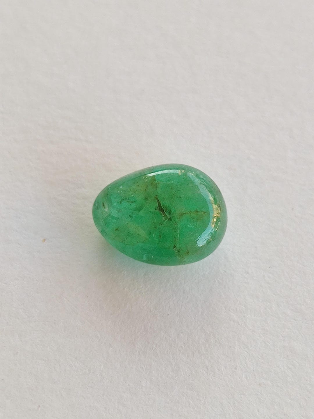 Zambian Emerald Tumbled Polished 1.95 Carats, Natural Healing Stone ...
