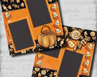 Puede incluir: Papel de scrapbooking de Halloween con maíz dulce naranja y negro, piruletas y caramelos sobre un fondo negro. Dos marcos de fotos están en el papel, uno con dos aberturas y el otro con una sola abertura. Una calabaza con asa está en la esquina superior derecha.