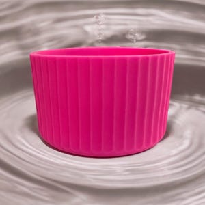 Grå Rock Rosa Räfflad Silikon Tumbler Stövel