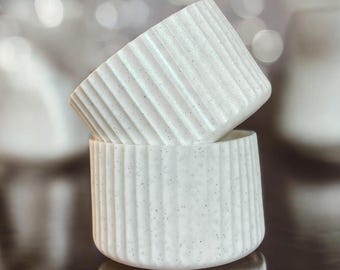 White Silver Glitter Shimmer Fluted Silicone Tumbler Boot