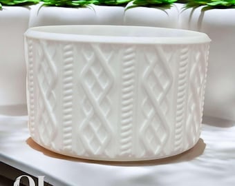 White - Sweater Silicone Tumbler Boot