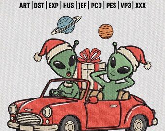 Weihnachten Alien Auto Stickerei Digitale Datei, lustige grüne Aliens fahren rotes Auto mit Geschenken, Weltraum Urlaub Maschinenstich Design