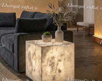 Glowing Alabaster Cube Side Table – Natural White Marble Bedside Lamp