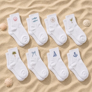 Bestickte Pilates-Socken im Küstenstil