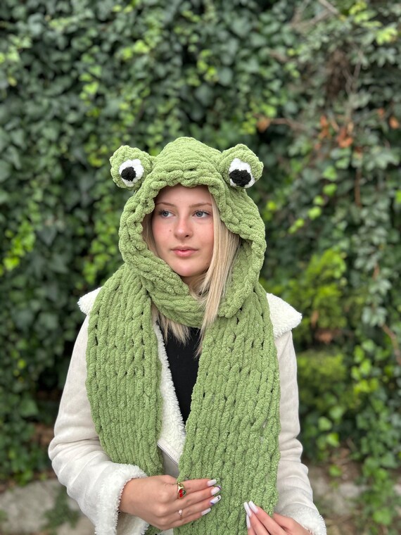 Frog Balaclava: Cozy Knit Hooded Scarf - Etsy display picture 2