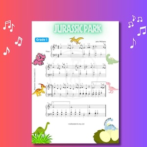 Peut inclure: Une partition de musique pour Jurassic Park de John Williams, niveau piano Grade 1. La page blanche présente des notations musicales noires, des numéros de doigté et des illustrations colorées de dinosaures, dont un tricératops rose et un ptérodactyle vert.