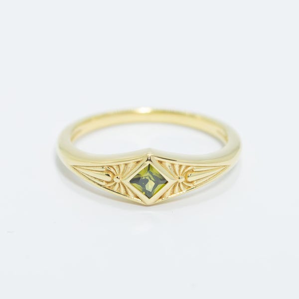 14K Gold Art Deco Signet Ring: Olive Green CZ, Vintage Style