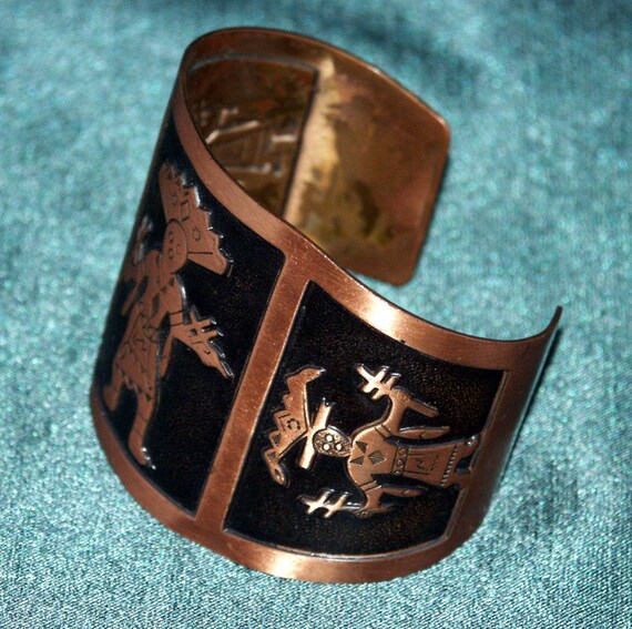 Bracelet manchette tribal bédouin marocain en bronze antique ARTISANAT MARTELÉ - France