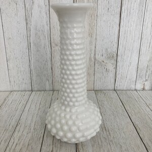 Vintage Milk Glass Bud Vase - White Milk Glass Hobnail Flower Vase - Centerpiece - Vintage Home Decor - Mid Century Modern