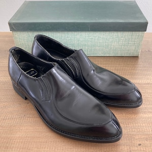 Vintage Young Mens Size 7 Black Leather Slip On Dress Shoes - 50&#39;s-60&#39;s - NOS Deadstock