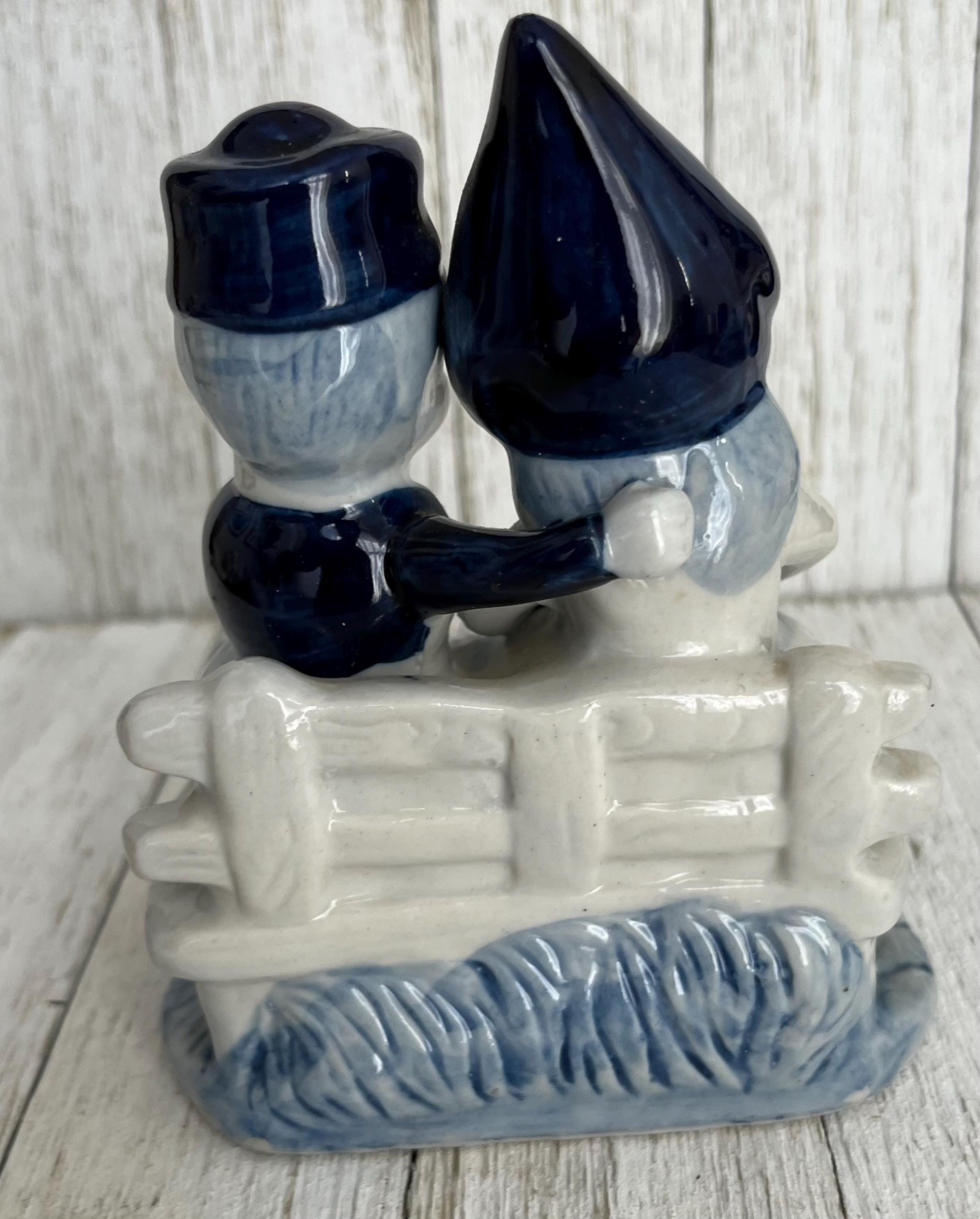 Vintage Delft Blue Holland Figurine – Seated Couple on Bench