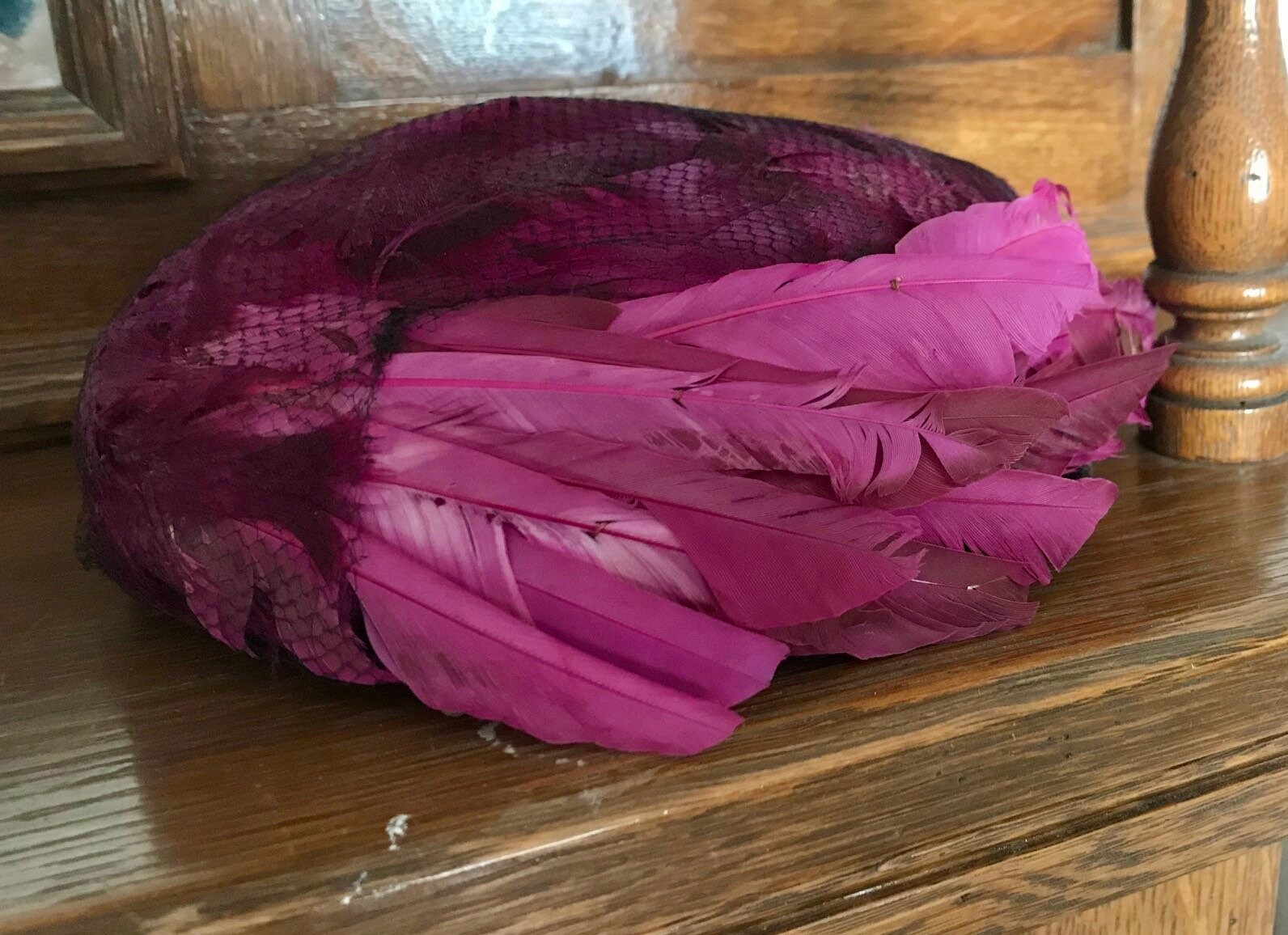GORGEOUS 1940s\' PURPLE HALO HAT WITH BLACK/FUCHSIA FEATHERS 1940 main image 4