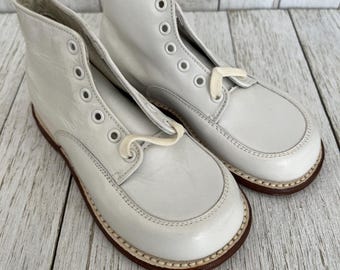 Vintage Poll Parrot Kid's Shoes-4 1/2 - Etsy