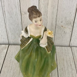 Royal Doulton Figurine - Fleur - HN 2368 - Pretty Lady Figurine