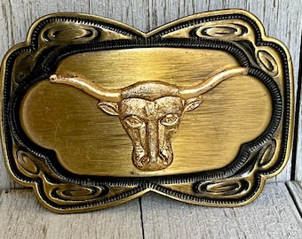 Hebilla de cinturón vintage de novillo Longhorn en tono dorado, estilo vaquero del oeste