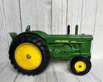 Tractor John Deere de metal fundido a presión ERTL, modelo R, serie II, 1949-1954, escala 1/16, sin caja