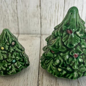 Vintage Porcelain Christmas Tree Salt & Pepper Shakers - Christmas Tree Novelty Holiday Decor