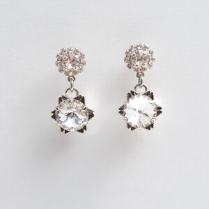 Dana crystal drops earrings, swarovski crystal jewelry, clear crystal earrings, bridal earrings