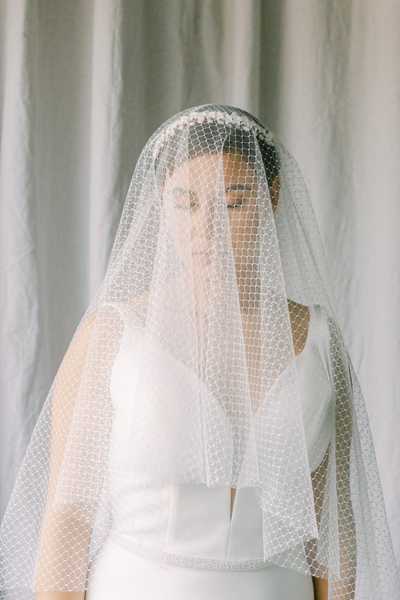 Drop veil with birdcage texture, wedding drop veil, raw edge bridal veil, soft bridal veil, blusher veil, circle veil Poeme Style 21035 image 2