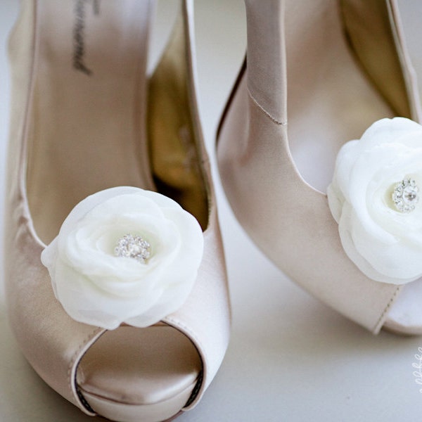 wedding shoe clips, bridal shoe clips, flowers shoe clips, ivory shoe clips, soft chiffon shoe clips, shoe embellishment - Kristen