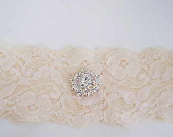 Bridal lace garter | Wedding lace garter with rhinestone | wedding garter | single garter | crystal garter | bridal lingerie | ivory garter