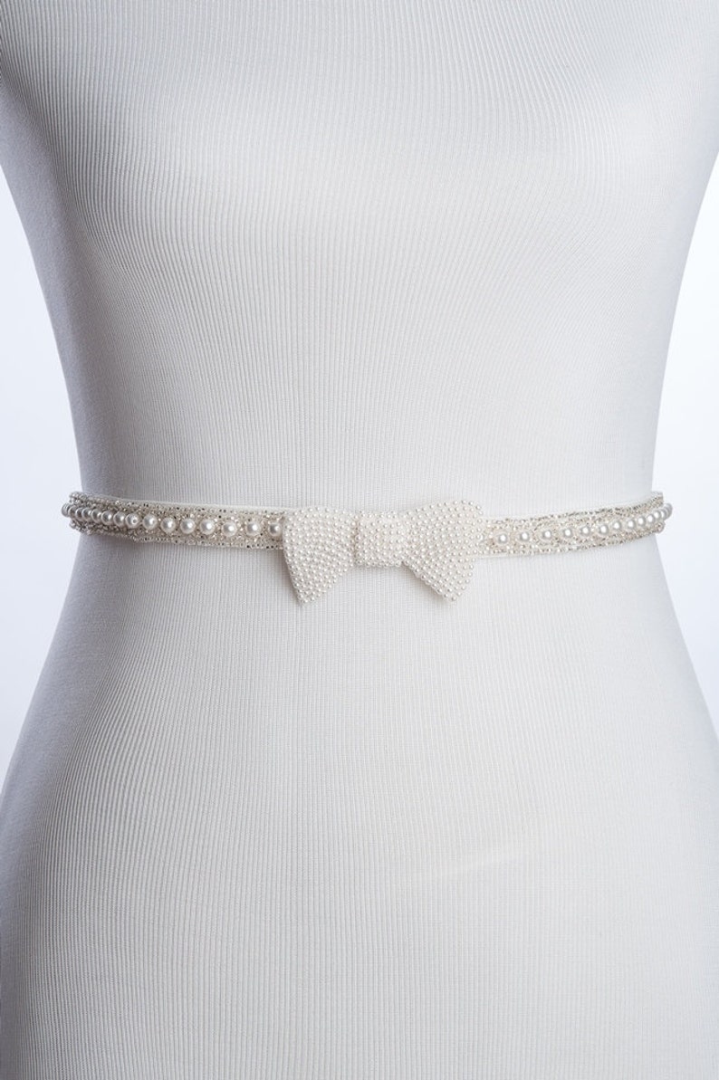 Evelyn bridal sash, Pearls wedding belt, Bridal sash, wedding dress sash, with a pearls bow image 4