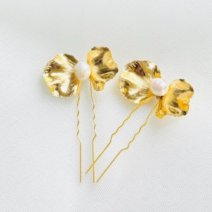 Floral Wedding Hair Pins, Gold Freshwater Pearl Hairpiece (Set of 2)