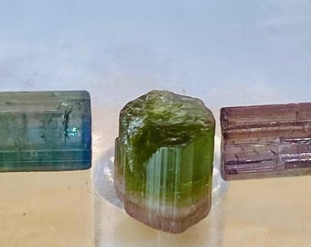 9-carat natural tourmaline Bi colour lot clean crystal from Afghanistan