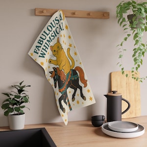 Cat Tea Towel | Fun Kitchen Towel | Whimsical Home Decor | Farmhouse Style Print | Unique Kitchen Gift