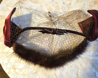 Vintage 40s 50s Fascinator Hat Brown Velvet and Red Satin with Tulle