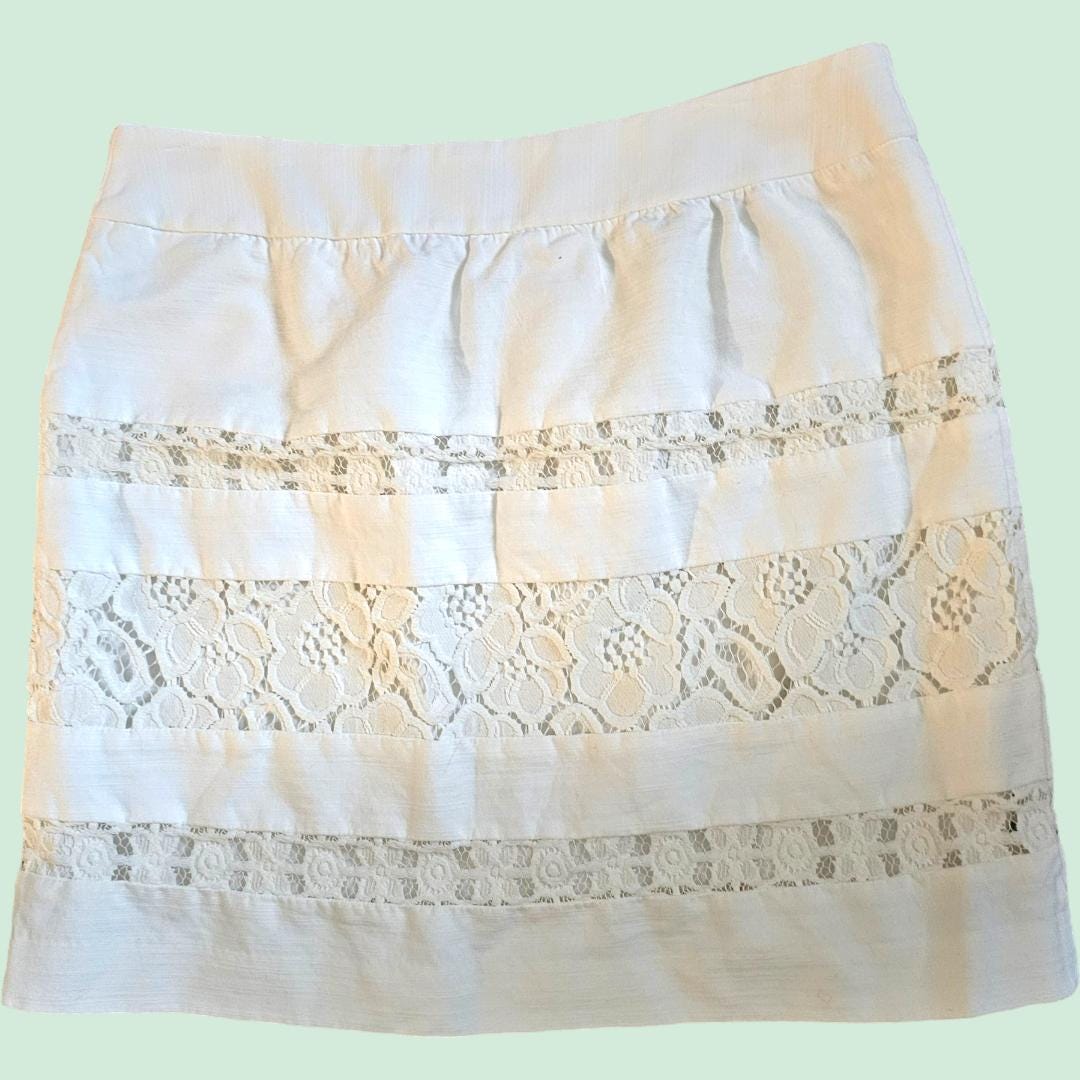 Loft Vintage 80s 90s Short White Cotton Skirt with Lace Inserts Size 10