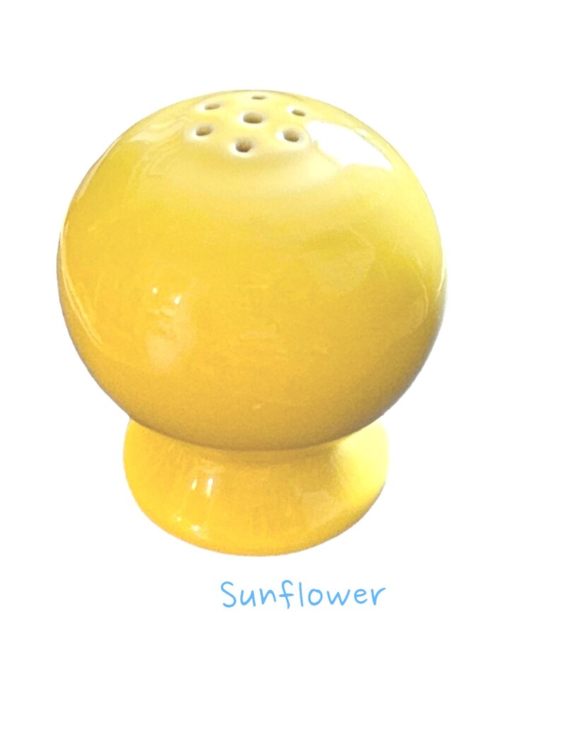 Fiesta Tableware Company Bulb Pepper Shaker