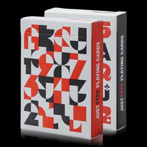 Baraja de cartas Just Type (juego de 2 barajas) de Art of Play