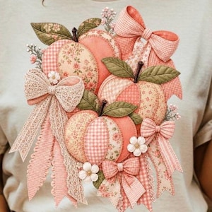 Persikalapptäcke PNG, kokett rosett persikaskjortadesign, Cottagecore sommarfruktgrafik, vintage blommig persika PNG, Boutique Girly sublimering