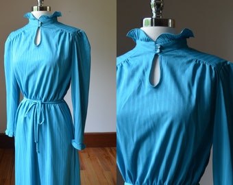 80's Vintage Blue Blouson Style Dress With Cinched Waist Tie And Ruffled Neck Size Sm 4/6, Vintage Long Sleeve Light Weight Poly 80's Dress