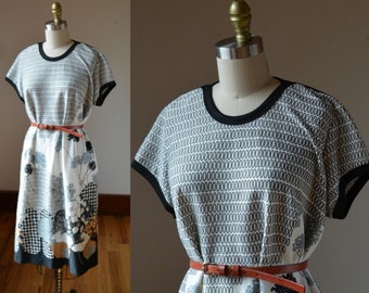 1960's Print Full Fit Dress Women's Size Medium 8/10, Vintage Mod Sixties Dress Size Medium